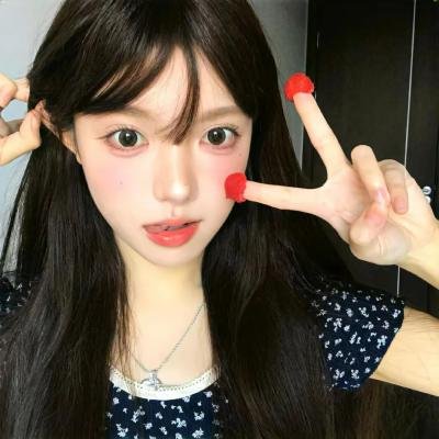 5个吓鬼的少年
